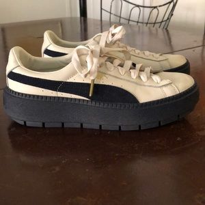 PUMA Leather Platform Sneakers NWOT